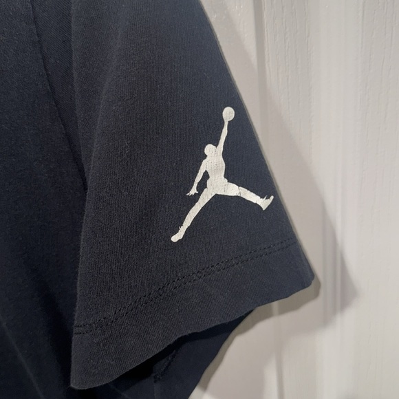 Men’s Jordan T-shirt - Picture 4 of 6
